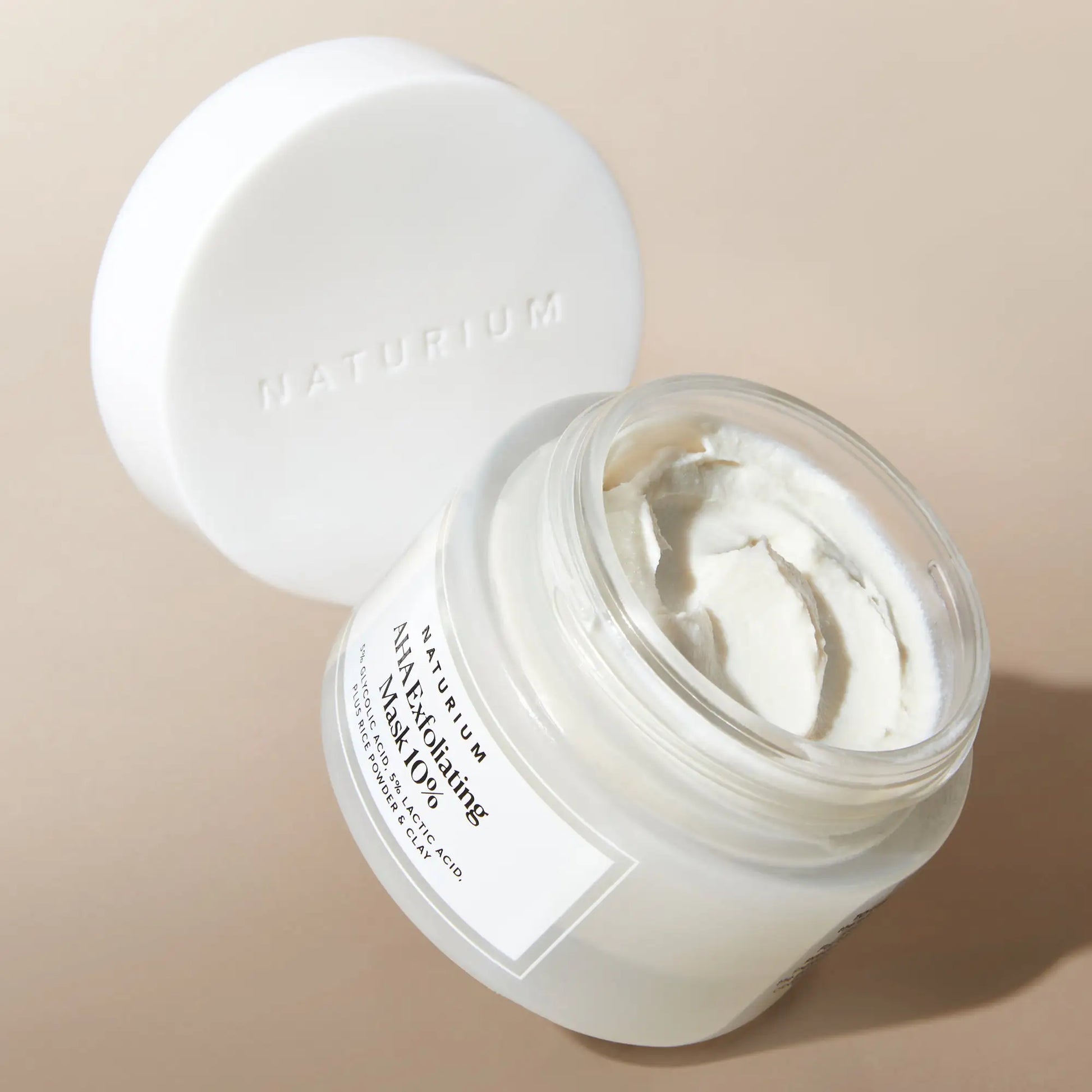 aha-exfoliating-mask-10-y7 AHAmask_0957-crop.webp