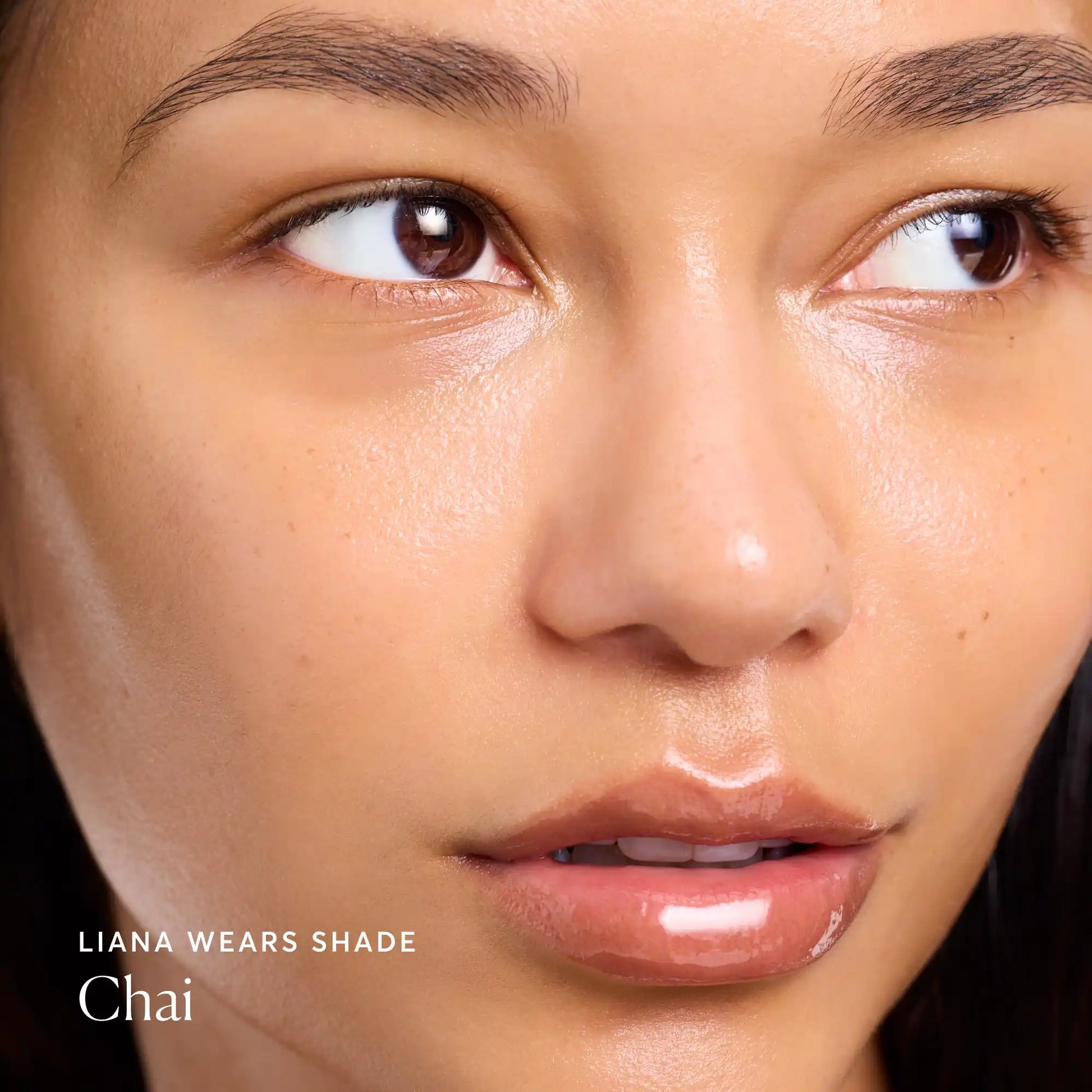 phyto-glow-lip-balm-chai-a2 NATR-60111-Alt-Images-Phyto-Glow-Lip-Balm-Chai-04.webp