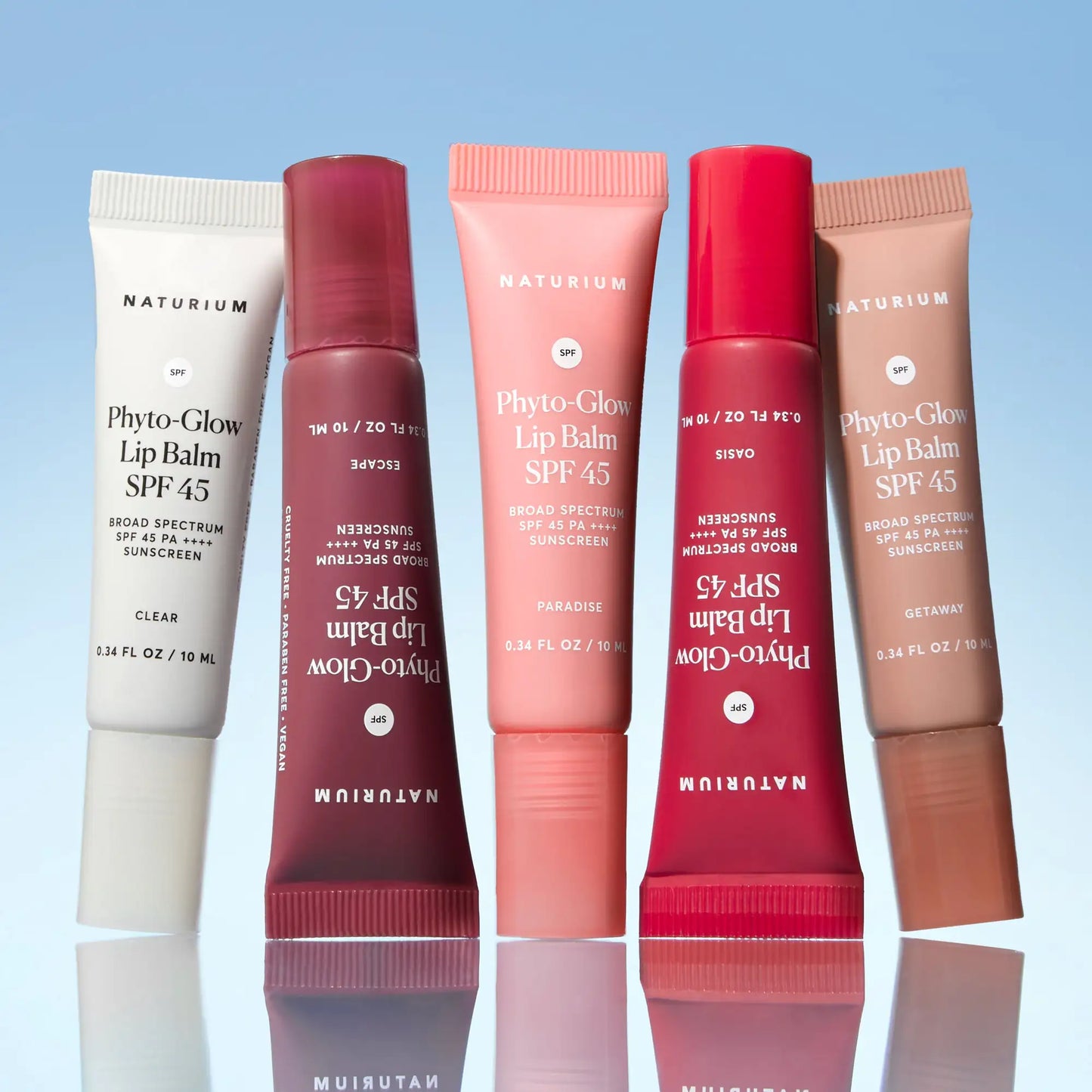 phyto-glow-lip-balm-spf-45-getaway-h8 phytoglowSPF_6428-crop_cde1553e-6f3e-4726-9686-a6dd715ed7c9.webp
